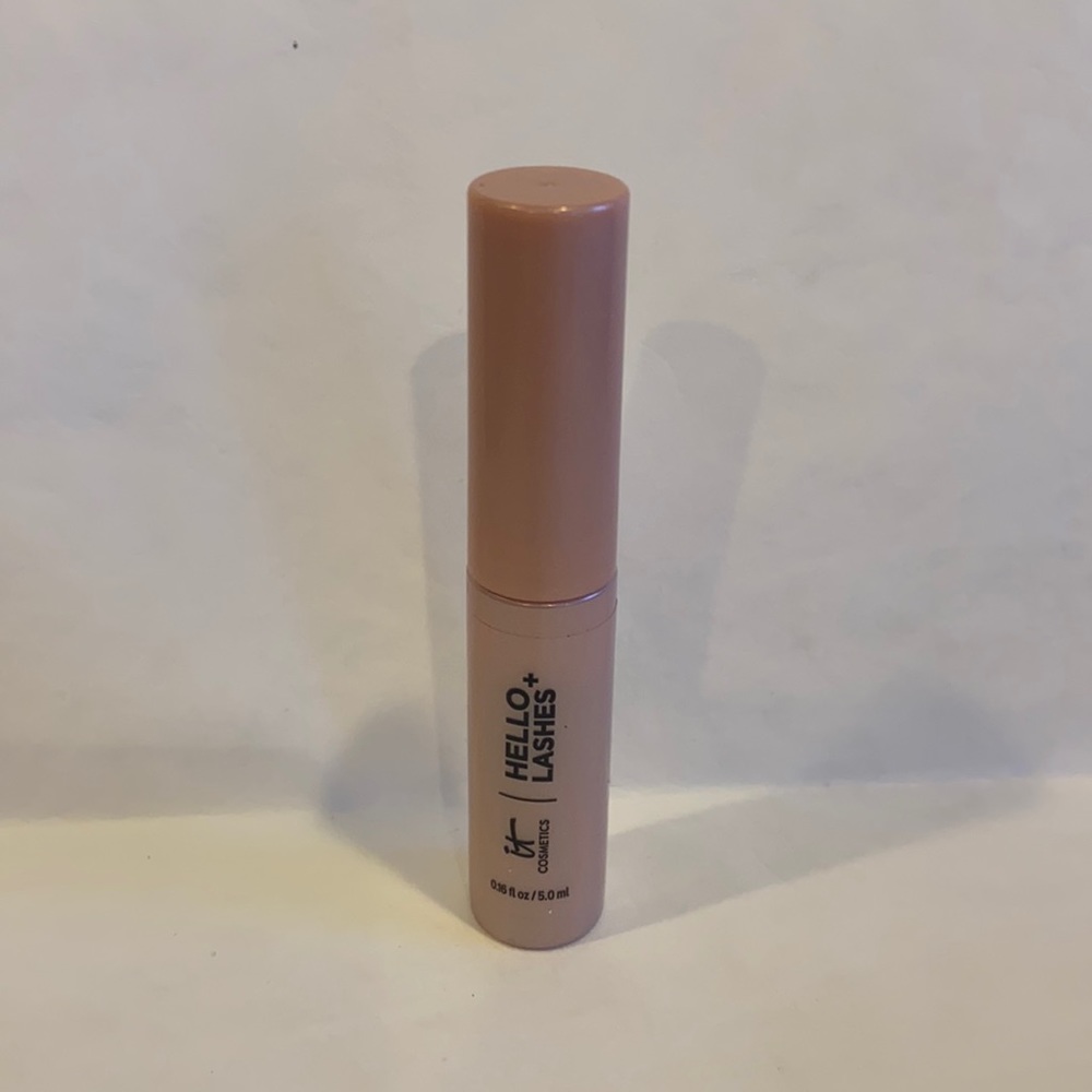 IT COSMETICS Hello Lashes+ Volumizing Mascara with Lash Serum Black 0.16oz